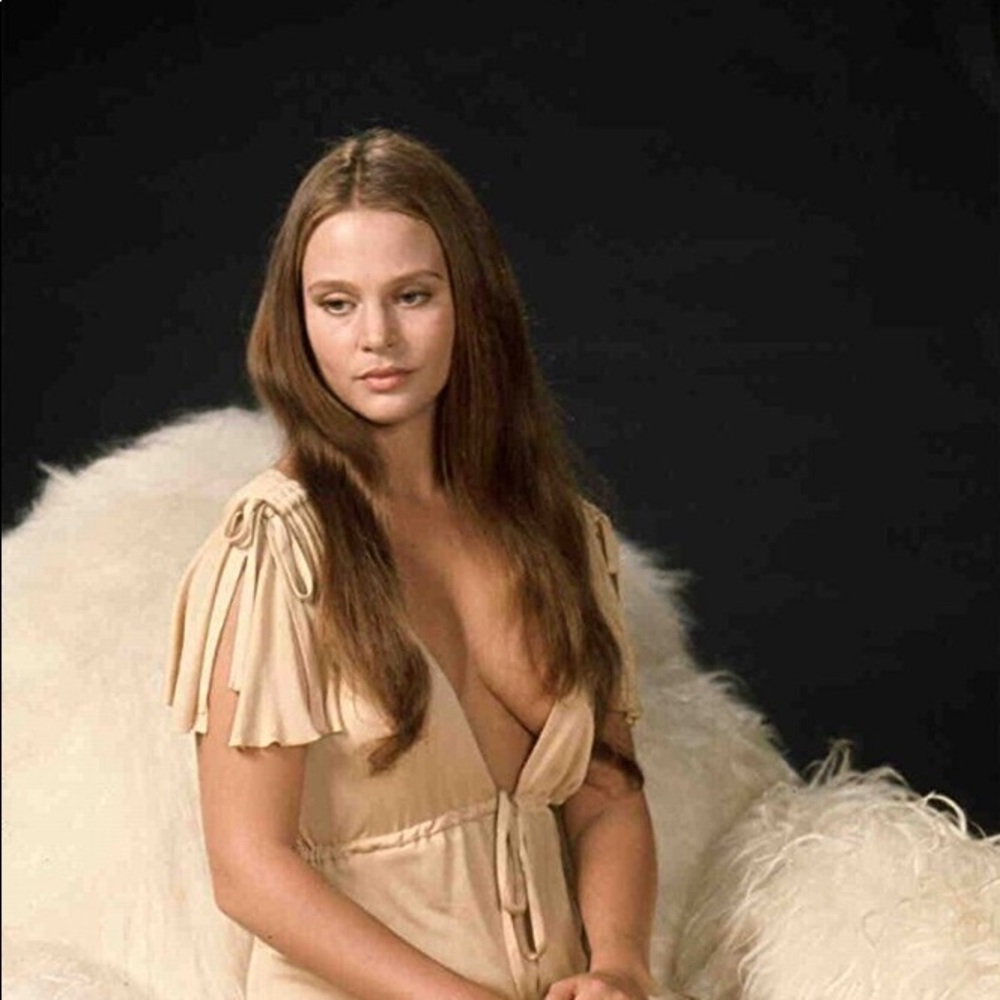 Meet your Posher, Harper